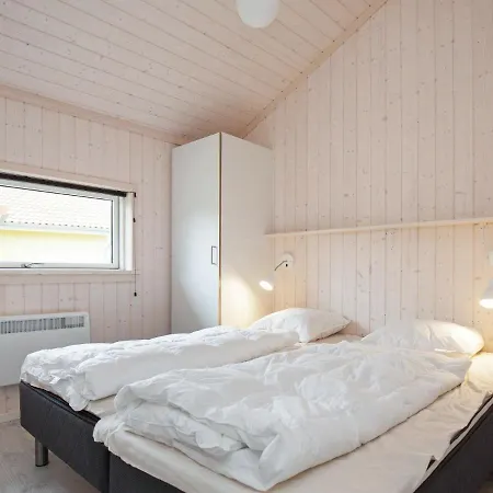 Holiday home 5 Star Holiday In Grossenbrode